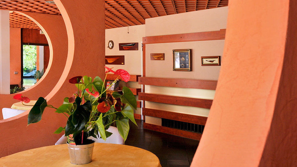 Hotel Le Quetzal Ла Гранде-Моте Екстериор снимка